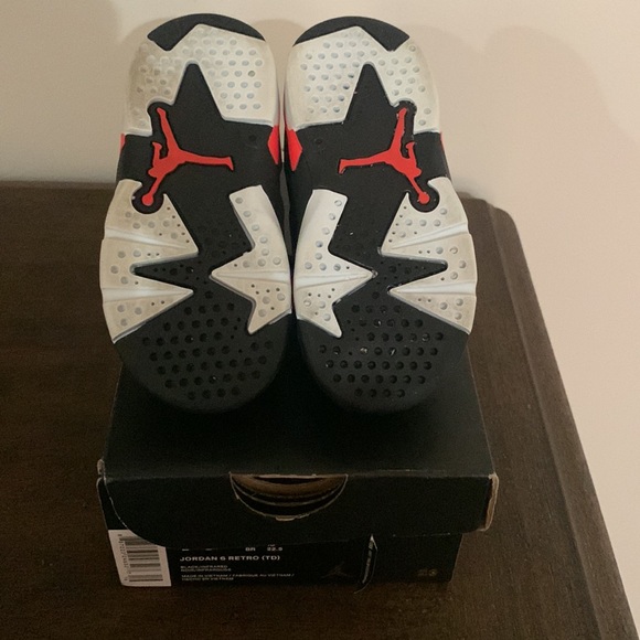 Jordan 6 Retro TD 7C Black Infrared - Picture 4 of 4